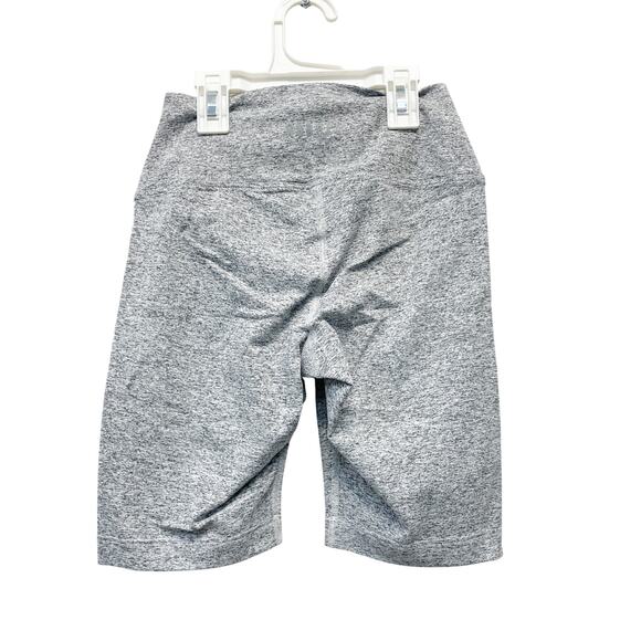 NoBull Women's High Rise Matte Short Workout Gym Heather Gray Size XS - Picture 5 of 7